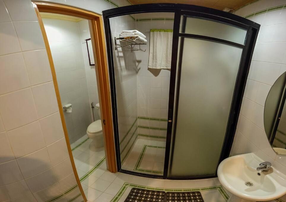 Twin House Villa Coron Luaran gambar
